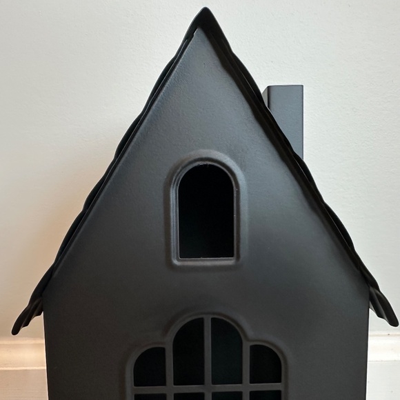 11" Lit Metal Black Halloween House - Hyde & EEK! - Picture 9 of 12